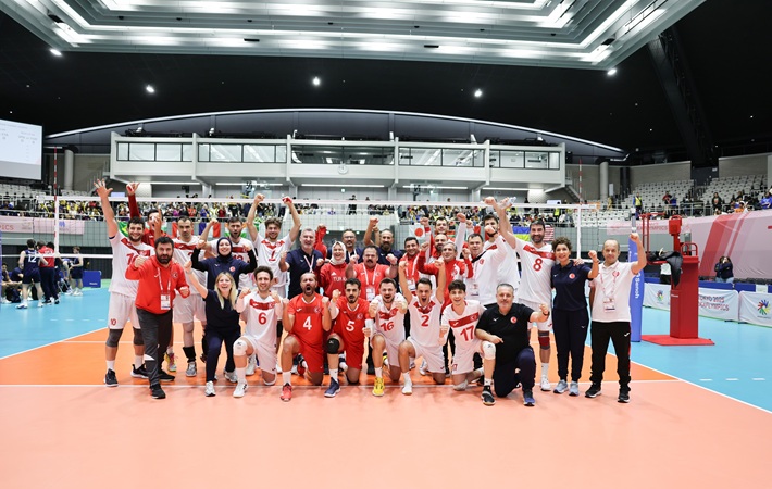 İşitme Engelli Erkek Milli Takımımız ABD'yi 3-1 yenerek bronz madalyanın sahibi oldu