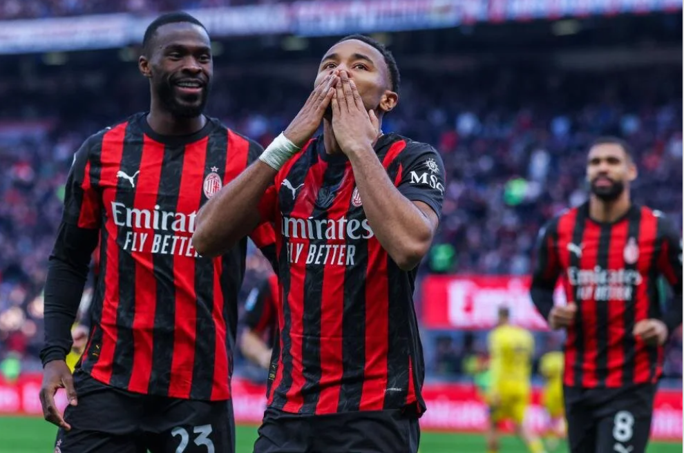 Nkunku için Fenerbahçe Milan ile ilk teması yaptı
