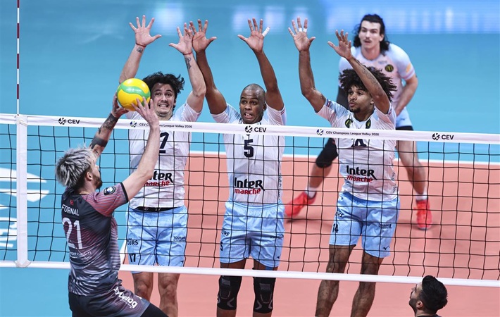 Ziraat Bankkart Şampiyonlar Ligi'ne Tours galibiyeti ile başladı