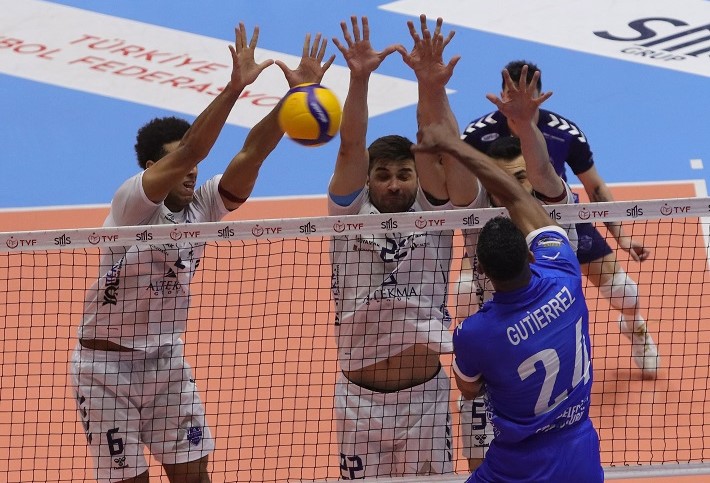 Altekma Play Off aşkına