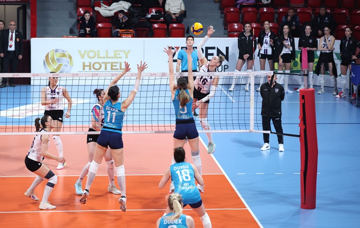 Arabica Coffee House Kadınlar 1. Ligi'nde 20. Hafta Devam Ediyor