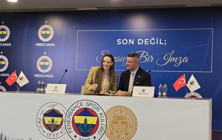 Eda Erdem ile 2 Yıl Daha: Efsane Kaptan 20. Yılına Koşuyor