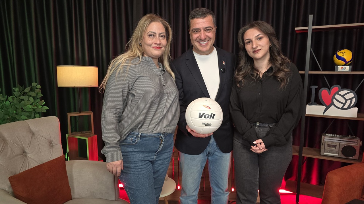 Voleybol Aktüel TV'de Fenerbahçe’nin Altın Set Kabusunu Uzmanına Sorduk