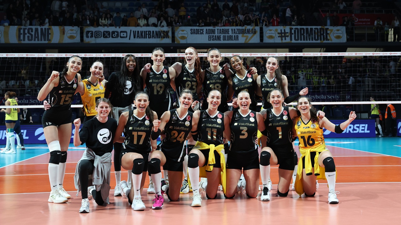 VakıfBank Sultanlar Ligi final serisi ilk maçında Fenerbahçe Medicana deplasmanında kazandı
