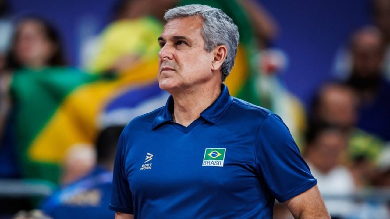 Zé Roberto Sessizce İstanbul’a Geldi: Kalamış’ta Kısa Bir Mola