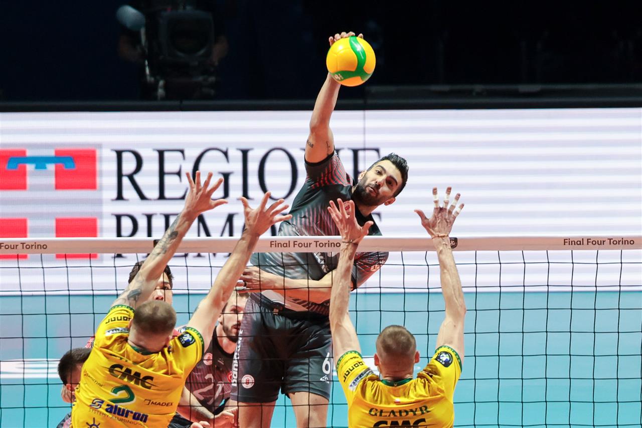 Zawiercie, Ziraat Bankkart'ı 3-1 Yenerek CEV Şampiyonlar Ligi Finaline Yükseldi