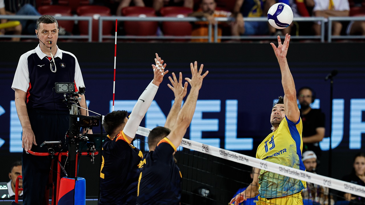 Avrupa Voleybol Şampiyonası'nda Ukrayna'yı  3-0 Yenen Romanya Çeyrek Finalde