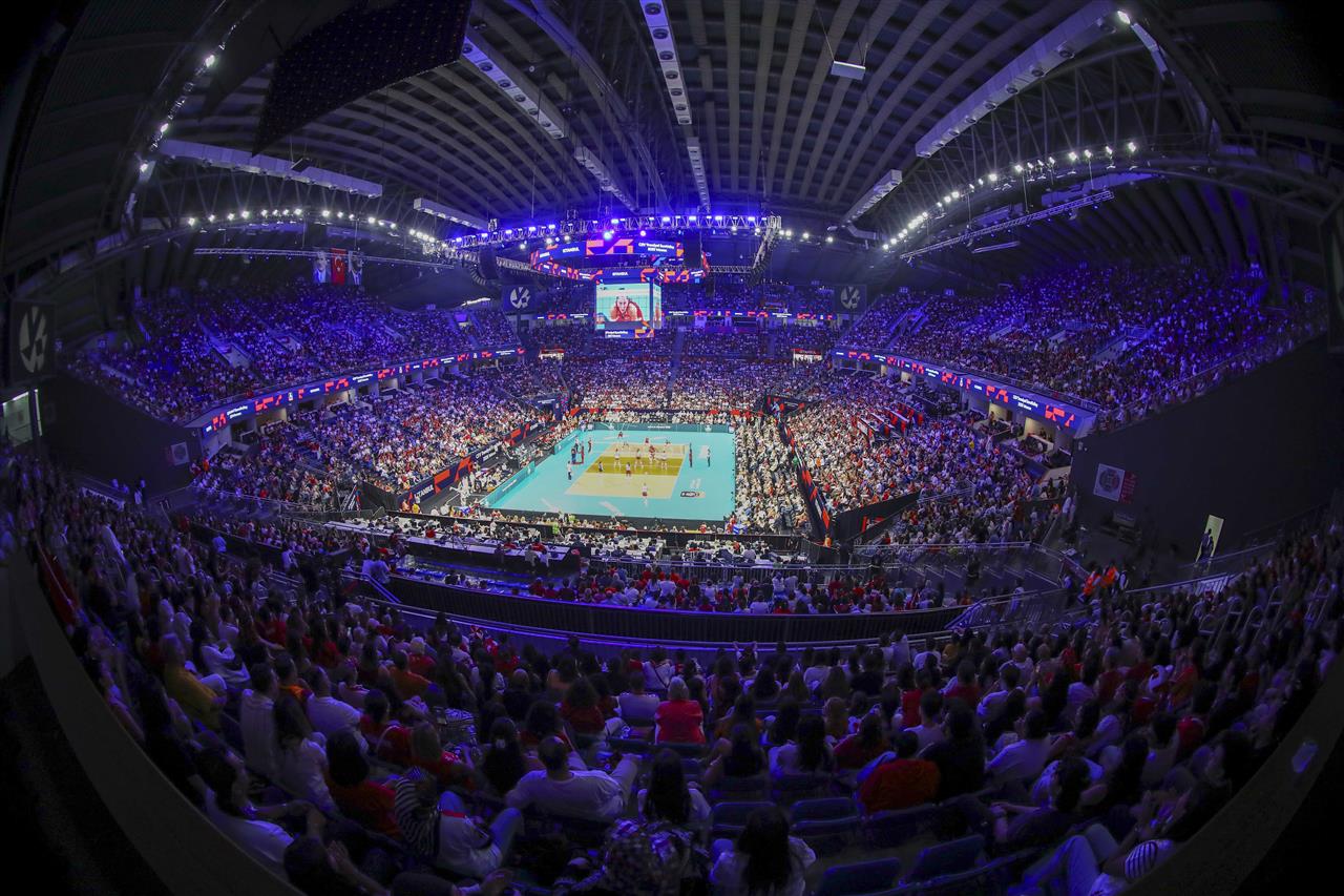 CEV Trendyol Avrupa Şampiyonası'nda İtalya, İsveç, Hollanda ve Polonya Çeyrek Finalde
