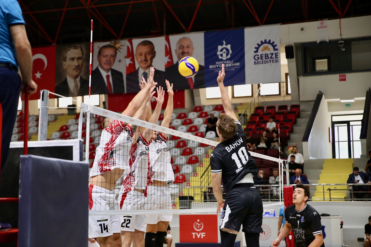 Dursun Ali Arslan Voleybol Turnuvası Gebze’de Başladı