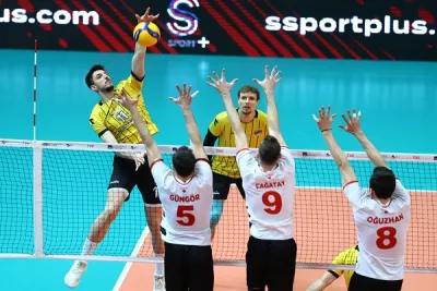 Efeler Ligi'nde 21. hafta Spor Toto'nun 3-1'lik galibiyeti ile başladı