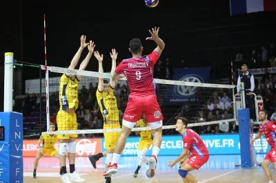 İtalyan Modena, 2. maçı oynamadan Yarı Final'de Cim Bom'un rakibi oldu