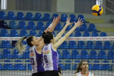 Sigorta Shop Kadınlar 1. Ligi’nde Erteleme Maçları Oynandı