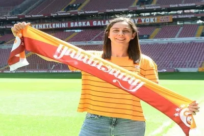 Güldeniz Önal Voleybol Magazin'in Canlı Yayın Konuğu Olacak