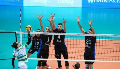 CEV Challenge Cup'ta Yarı Final ilk maçları başladı