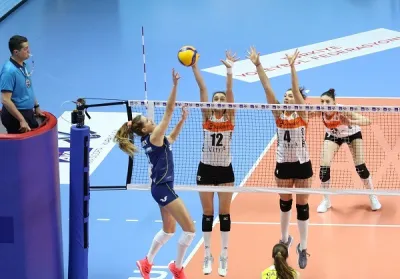 Kupa Voley'de Finalin Adı VakıfBank - Eczacıbaşı VitrA