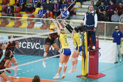 CEV Cup'ta Yarı Final ilk maçları başladı