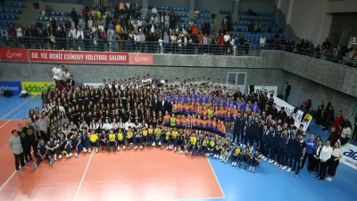 İstanbul Süper Ligi Kupa Töreni Gerçekleştirildi