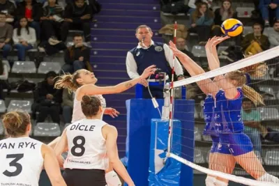 THY, Turu İstanbul'a Bıraktı