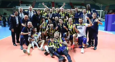 Fenerbahçe liderliği garantiledi