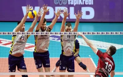 Fenerbahçe Akkuş Belediyespor'u 3-1 yenerek yarı finale yükseldi