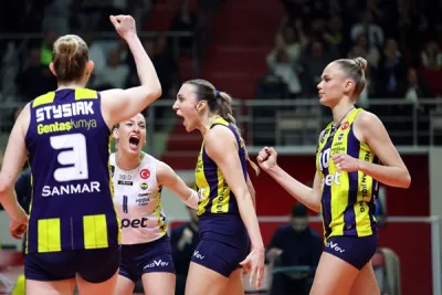 Fenerbahçe Opet lider tamamladı
