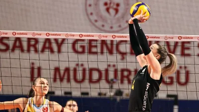 Sultanlar Ligi'ne ilk yarı tamamlandı