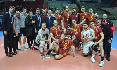 Galibiyete rağmen Galatasaray'da hüzün hakimdi