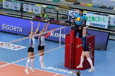 1. Lig Kadınlar Yarı Final Etabı Başladı