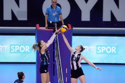 AXA Sigorta Kupa Voley Erteleme Maçında Sarıyer Galip