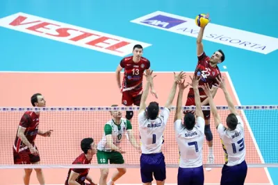 Erkekler AXA Sigorta Kupa Voley’de Yarı Finalistler Belli Oldu