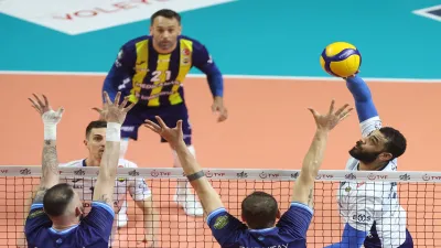 Arkas Spor belki de Efeler Ligi'ndeki son maçına çıkıyor