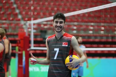 Turnuvayı madalya ile tamamladığımız için çok mutluyuz