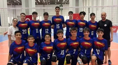 Midi Erkekler Türkiye Şampiyonası'nda Çeyrek Finalistler Belli Oldu