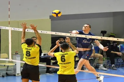 Arhavi Voleybol: 0 - Halkbank: 3