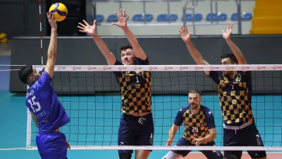 Gültekin Kavak Voleybol Turnuvası'nda 2. maçlar tamamlandı