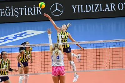 Fenerbahçe set vermeden başladı