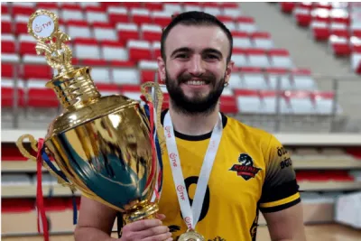 Şiran Akademi, Batuhan'la sözleşme yeniledi