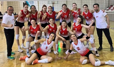 Doğuş Üniversitesi Süper Lig yolunda galibiyetle başladı