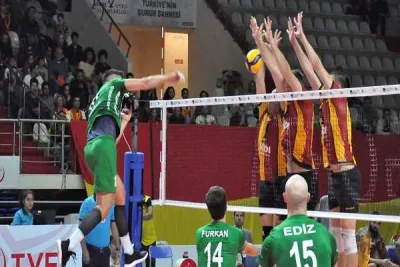 Galatasaray, Bursa engelini de kayıpsız geçti