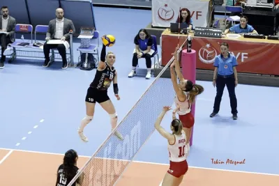 Galatasaray Set Vermeden Kazandı