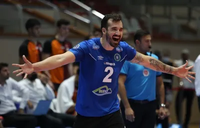 Bursa BŞ Belediyespor'da bir ayrılık daha