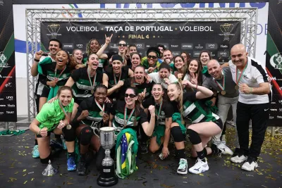 Özge Kırdar Sporting ile Portekiz Kupası Şampiyonu oldu