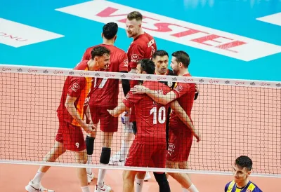 Galatasaray Fenerbahçe'yi bir kez daha yendi ve finale çıktı