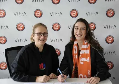 Eczacıbaşı VitrA, Hande ile sözleşme yeniledi