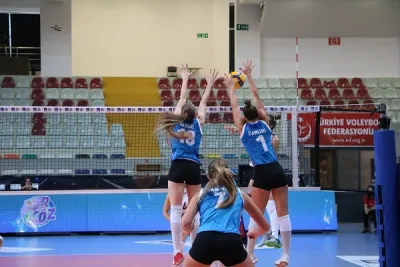 THY üçte üç ile çeyrek finalde