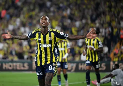 Fenerbahçe Kocaelispor engelini 3 golle geçti