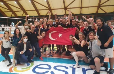 Namağlup Dünya ŞAMPİYONUYUZ