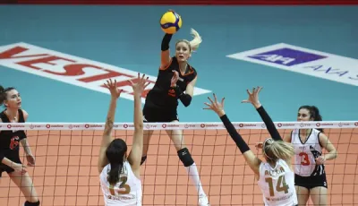 Vodafone Sultanlar Ligi'nde 1 Maç Oynanacak