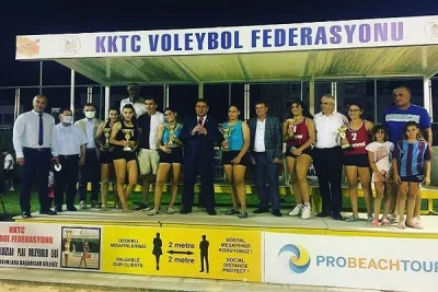 Kuzey Kıbrıs'ta Şampiyonlar Belli Oldu