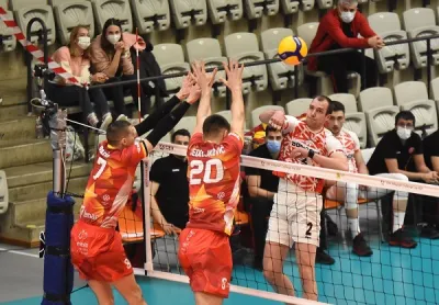 CEV Challenge Cup Yarı Final ilk maçları başladı